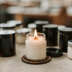 Velas En recipiente concreto